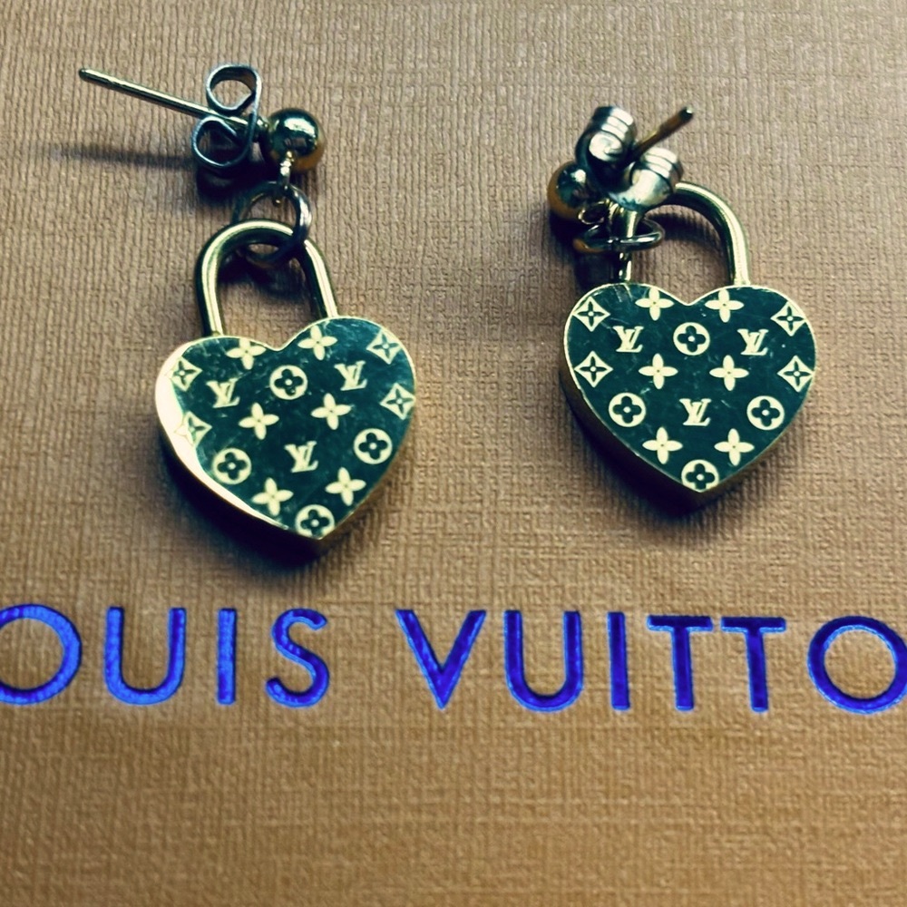 Louis Vuitton Gold Heart Monogram Padlock Earrings - Picture 5 of 11